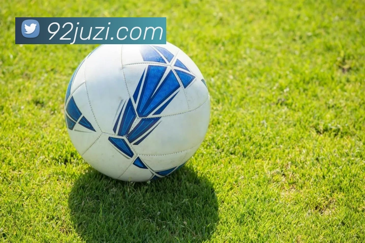 詹姆斯季后赛总得分突破八千分湖人战胜掘金取得系列赛首胜